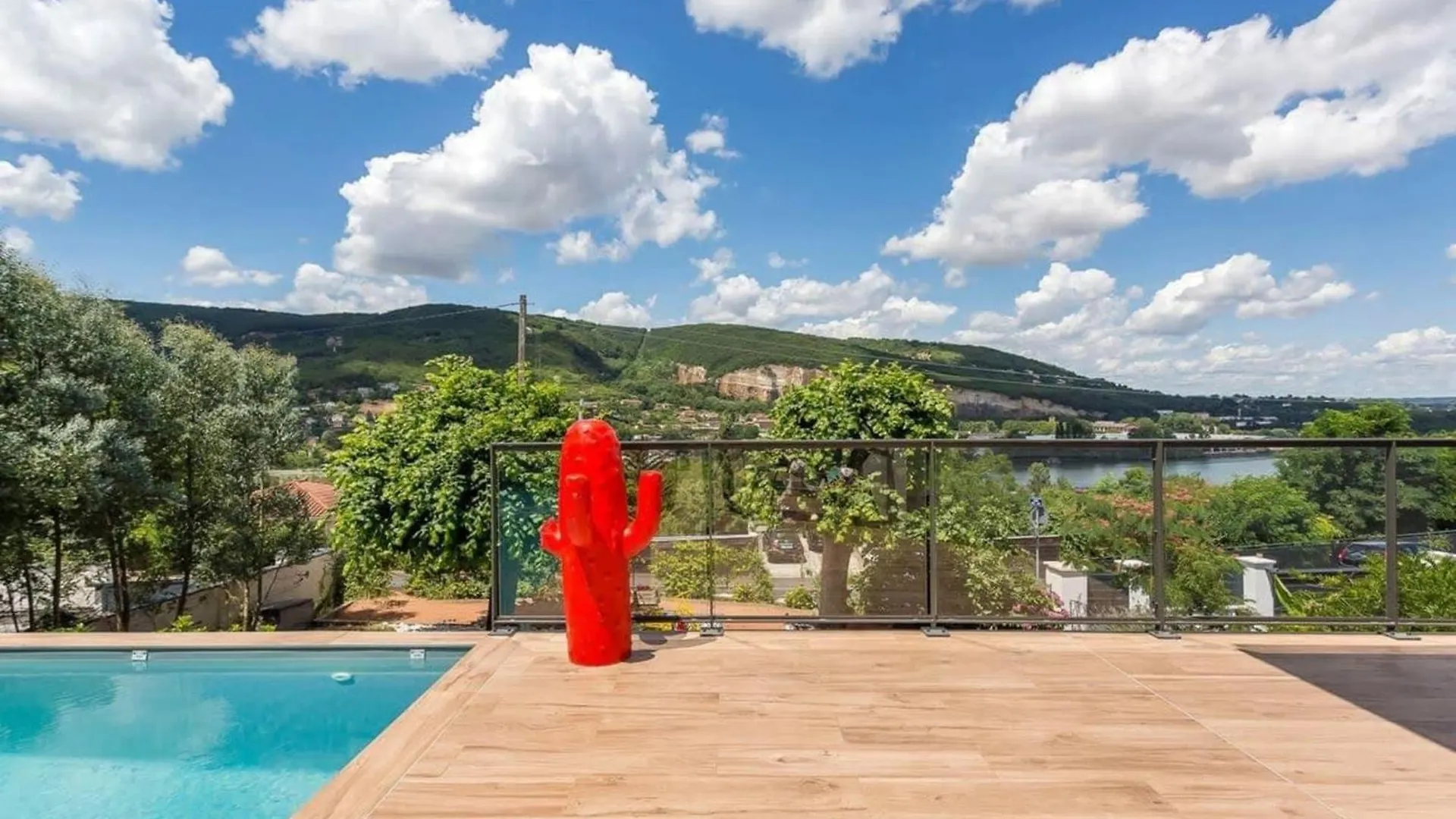 House With Swimming Pool Near Lyon Villa Rochetaillee-sur-Saone Holiday home
