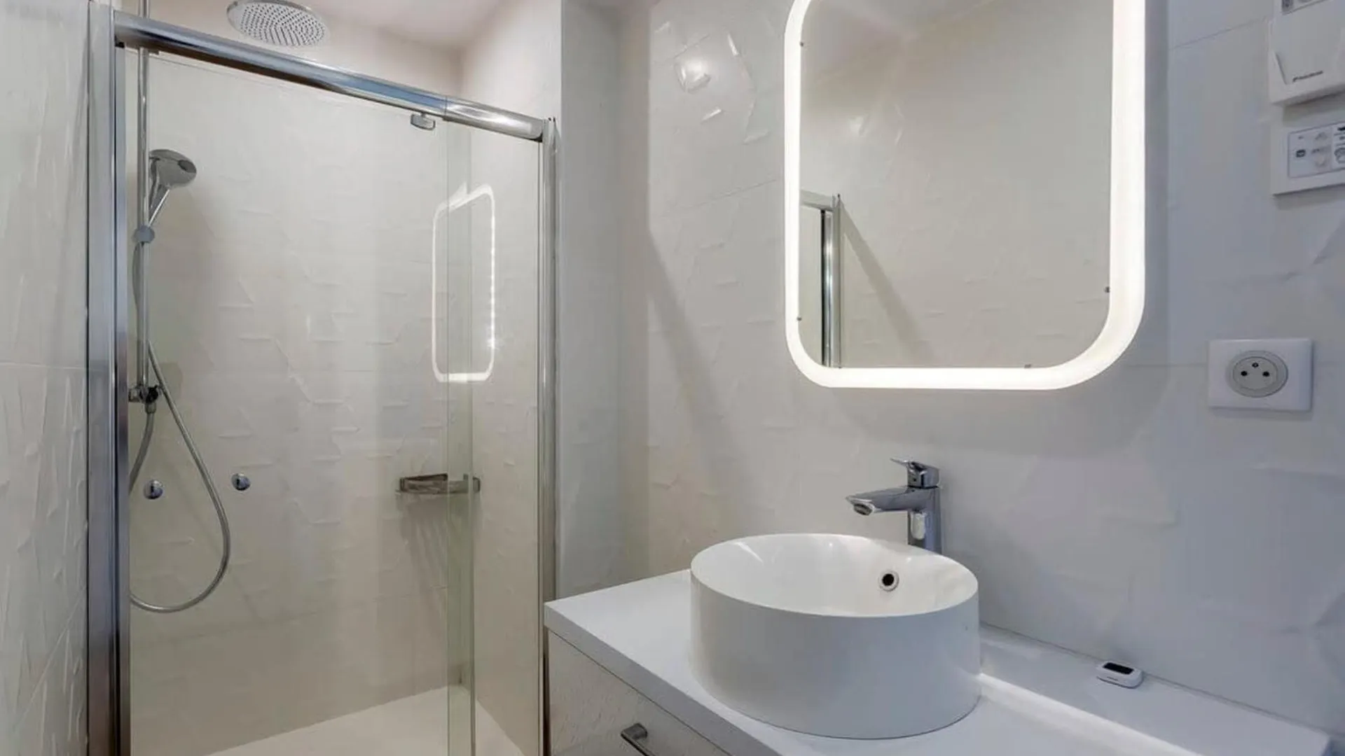 House With Swimming Pool Near Lyon Villa Rochetaillee-sur-Saone France